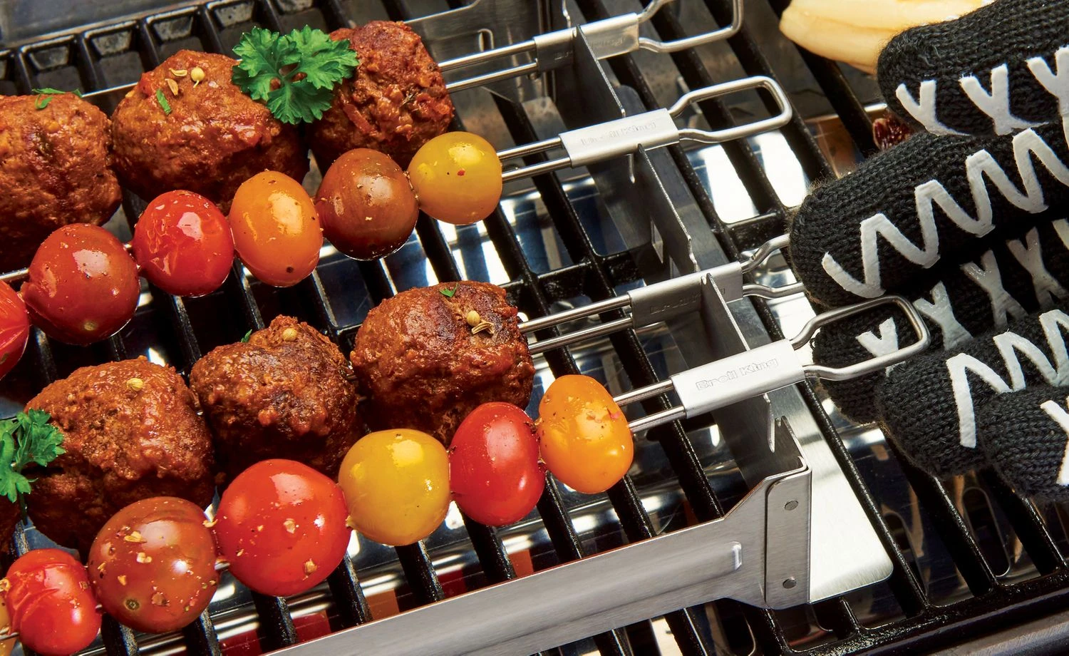 Broil King Grillspieße Edelstahl - 4 Doppelspieße 30,5 Cm 4 Broil King Grillspieße Edelstahl - 4 Doppelspieße 30,5 Cm - Image 2