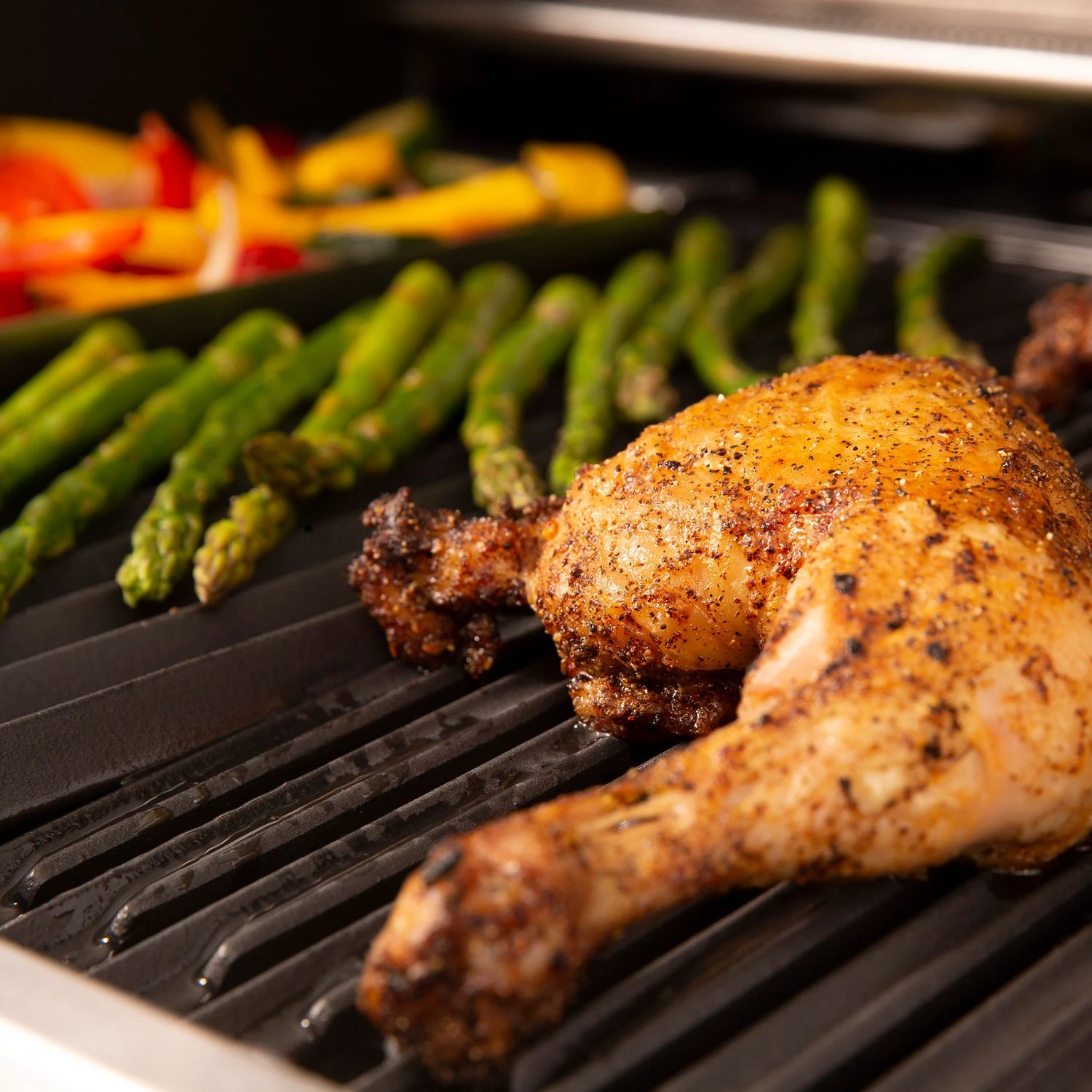 Broil King Baron 590 Black Gasgrill Inkl. Drehspieß - Modell 2023 9 Broil King Baron 590 Black Gasgrill Inkl. Drehspieß - Modell 2023 - Image 7