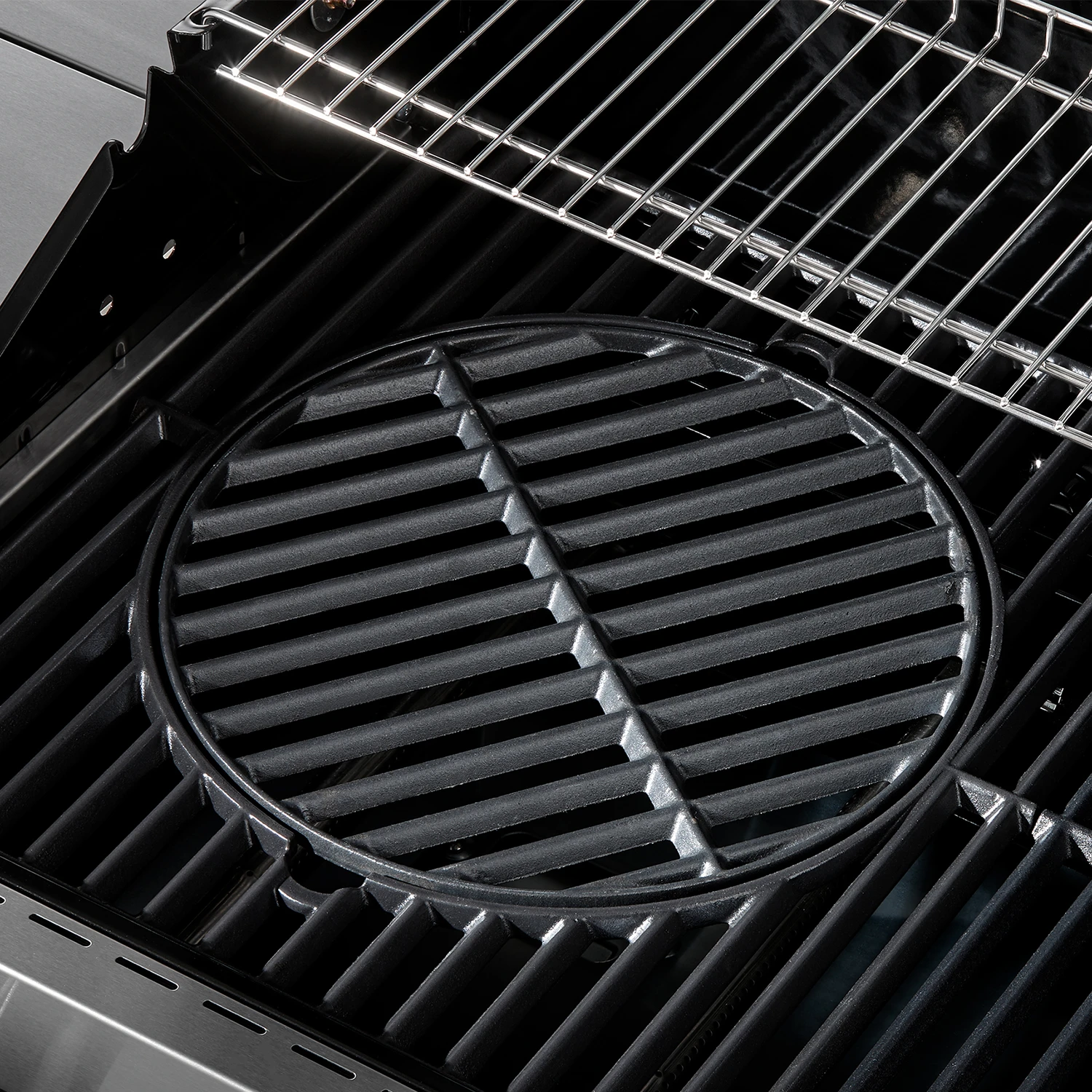 Rösle Edelstahl Gasgrill Videro G4-S VARIO+ - Limited Edition Modell 2023 - X-DEAL Inkl. Abdeckhaube Und Grillplatte 7 Rösle Edelstahl Gasgrill Videro G4-S VARIO+ - Limited Edition Modell 2023 - X-DEAL Inkl. Abdeckhaube Und Grillplatte - Image 5