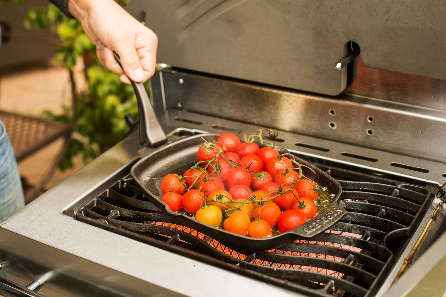 Napoleon Gusseiserne Pfanne Mit Holz Untersetzer - Auslaufartikel 6 Napoleon Gusseiserne Pfanne Mit Holz Untersetzer - Auslaufartikel - Image 4