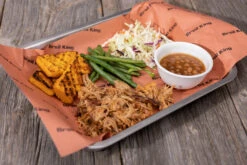 Broil King Butcher Paper (45,5 X 0,45 M) -Rosles Der Grill Geschaft Broil King Butcher Paper Servieren