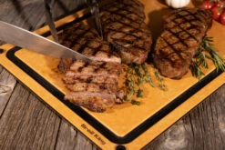 Broil King Schneidebrett Aus Holzfaser 31 X 44,5 Cm -Rosles Der Grill Geschaft Broil King Schneidbrett Servierbrett 68422