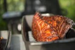 Broil King Rib Roaster / Gusseisen Kastenform 15 Broil King Rib Roaster / Gusseisen Kastenform -Rosles Der Grill Geschaft Broil King Spare Rib Roaster 69615