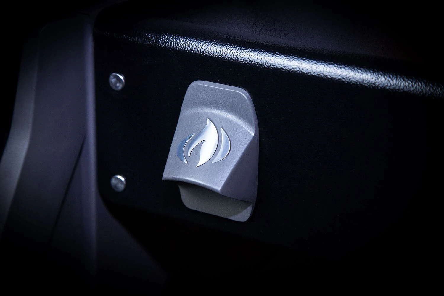 Napoleon Rogue SE 525 Gasgrill - All-black - Grillfürst Edition Inkl. Abdeckhaube - SMART Deal Inkl. Grillfürst Grill Control - Modell 2022 17 Napoleon Rogue SE 525 Gasgrill - All-black - Grillfürst Edition Inkl. Abdeckhaube - SMART Deal Inkl. Grillfürst Grill Control - Modell 2022 - Image 15