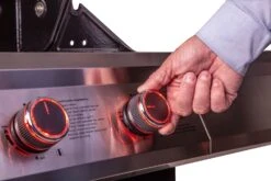 Grillfürst G620G 6-Brenner Gasgrill - Eintracht Frankfurt Edition - Gusseisenroste -Rosles Der Grill Geschaft Grillfuerst Gasgrill G310E Beleuchtete Drehregler 2