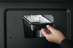 Napoleon Freestyle 365 Gasgrill, Graphit - Mit Sizzle Zone Und Tür - Modell 2023 NEU -Rosles Der Grill Geschaft Napoleon Freestyle Fettauffangwanne