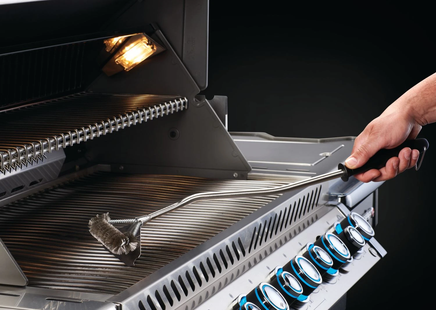 Napoleon Grillbürste Mit Edelstahlborsten Und Schaber 6 Napoleon Grillbürste Mit Edelstahlborsten Und Schaber - Image 4