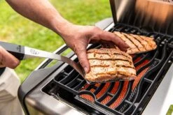 Napoleon Prestige 500 Edelstahl Gasgrill - Mit Safety Glow - X-DEAL Inkl. Grillthermometer, Schneidebrett Und Windschild Für SIZZLE ZONE -Rosles Der Grill Geschaft Napoleon Prestige Lifestyle Sizzle Zone 4