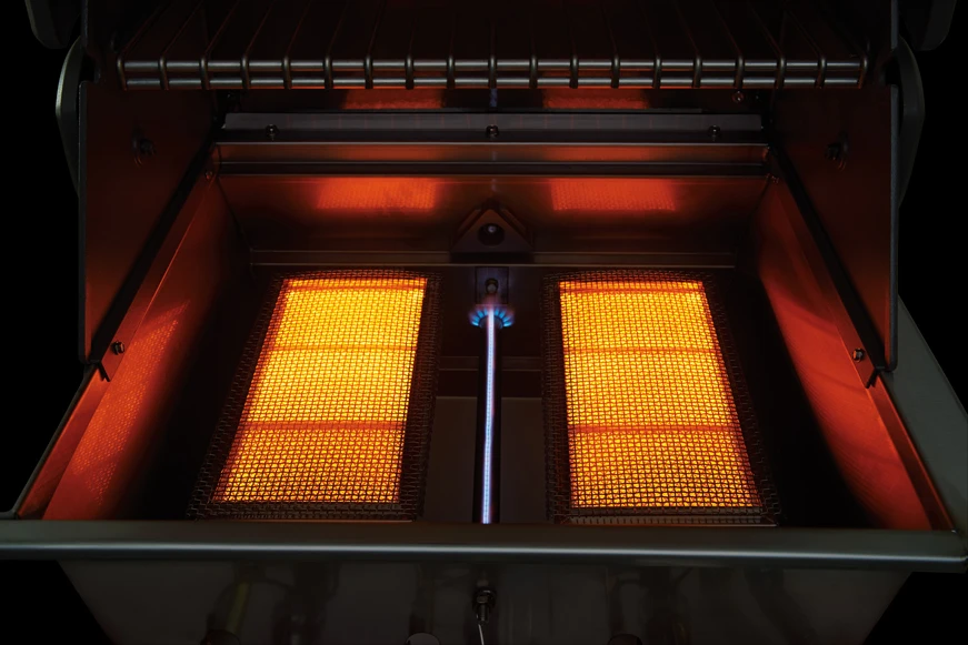 Napoleon Prestige Pro 825-3 Edelstahl Gasgrill Inkl. Drehspieß Und Bodenbeleuchtung - Modell 2023 16 Napoleon Prestige Pro 825-3 Edelstahl Gasgrill Inkl. Drehspieß Und Bodenbeleuchtung - Modell 2023 - Image 14