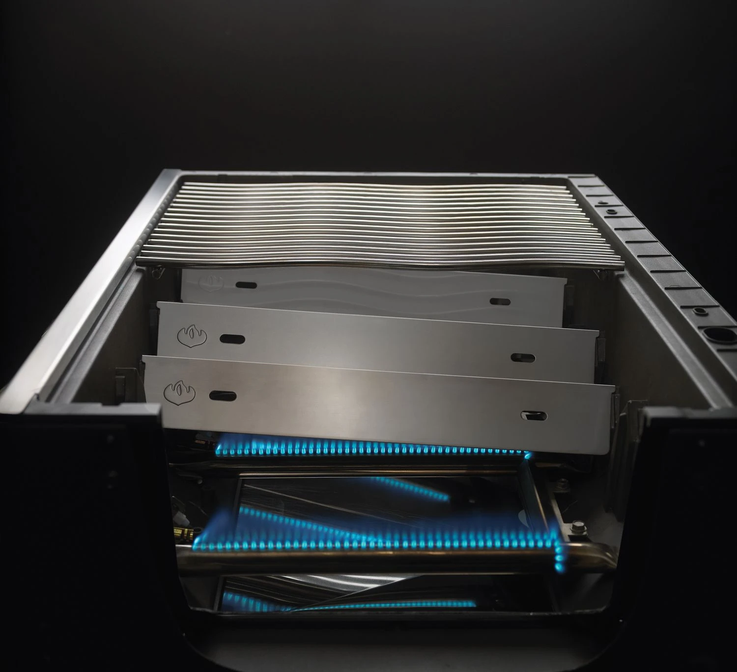 Napoleon Prestige Pro 825-3 Edelstahl Gasgrill Inkl. Drehspieß Und Bodenbeleuchtung + Gratis Napoleon TravelQ PRO285 Kompakt Gasgrill 10 Napoleon Prestige Pro 825-3 Edelstahl Gasgrill Inkl. Drehspieß Und Bodenbeleuchtung + Gratis Napoleon TravelQ PRO285 Kompakt Gasgrill - Image 8