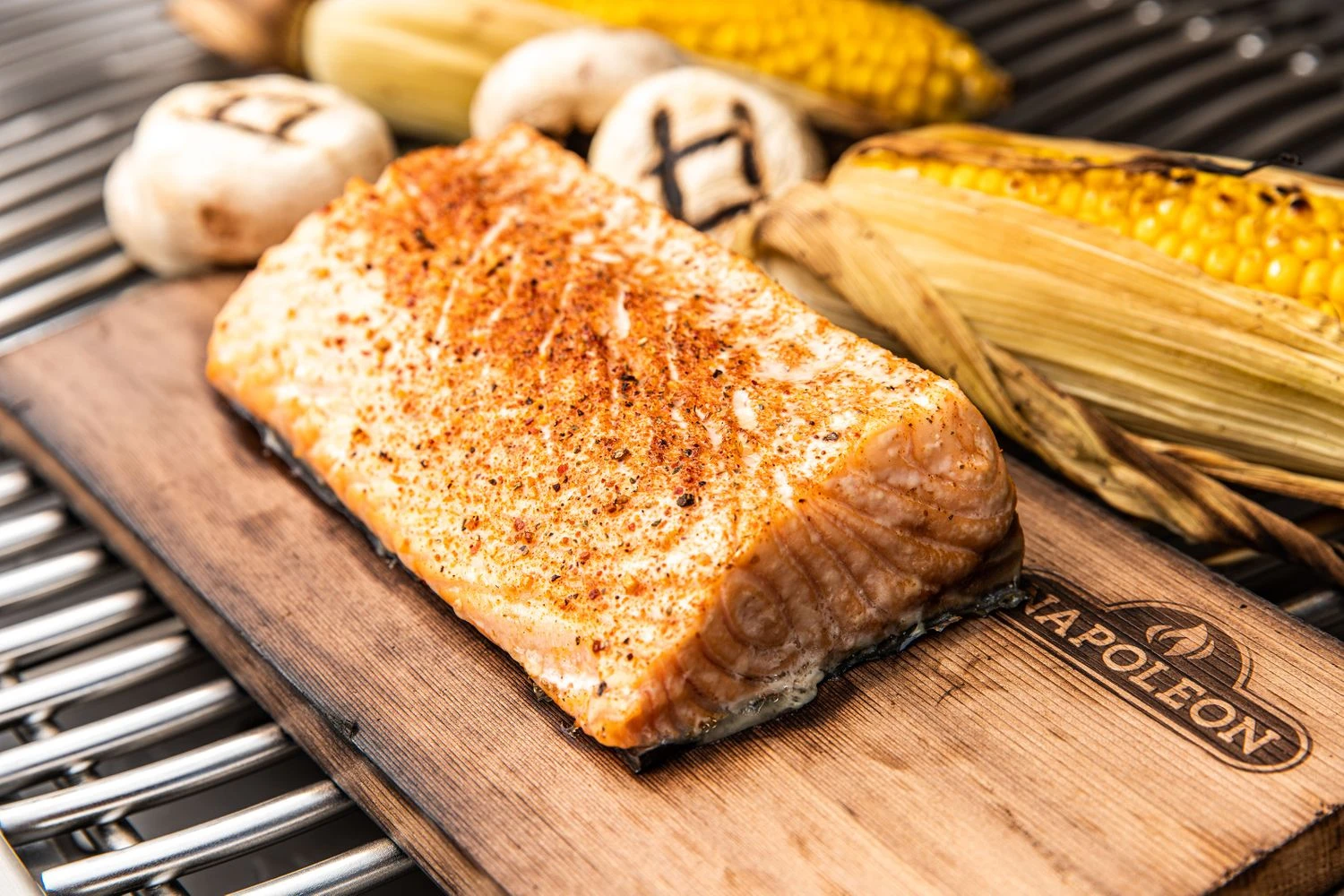 Napoleon Zedernholz Räucherbrett 3 Napoleon Zedernholz Räucherbrett