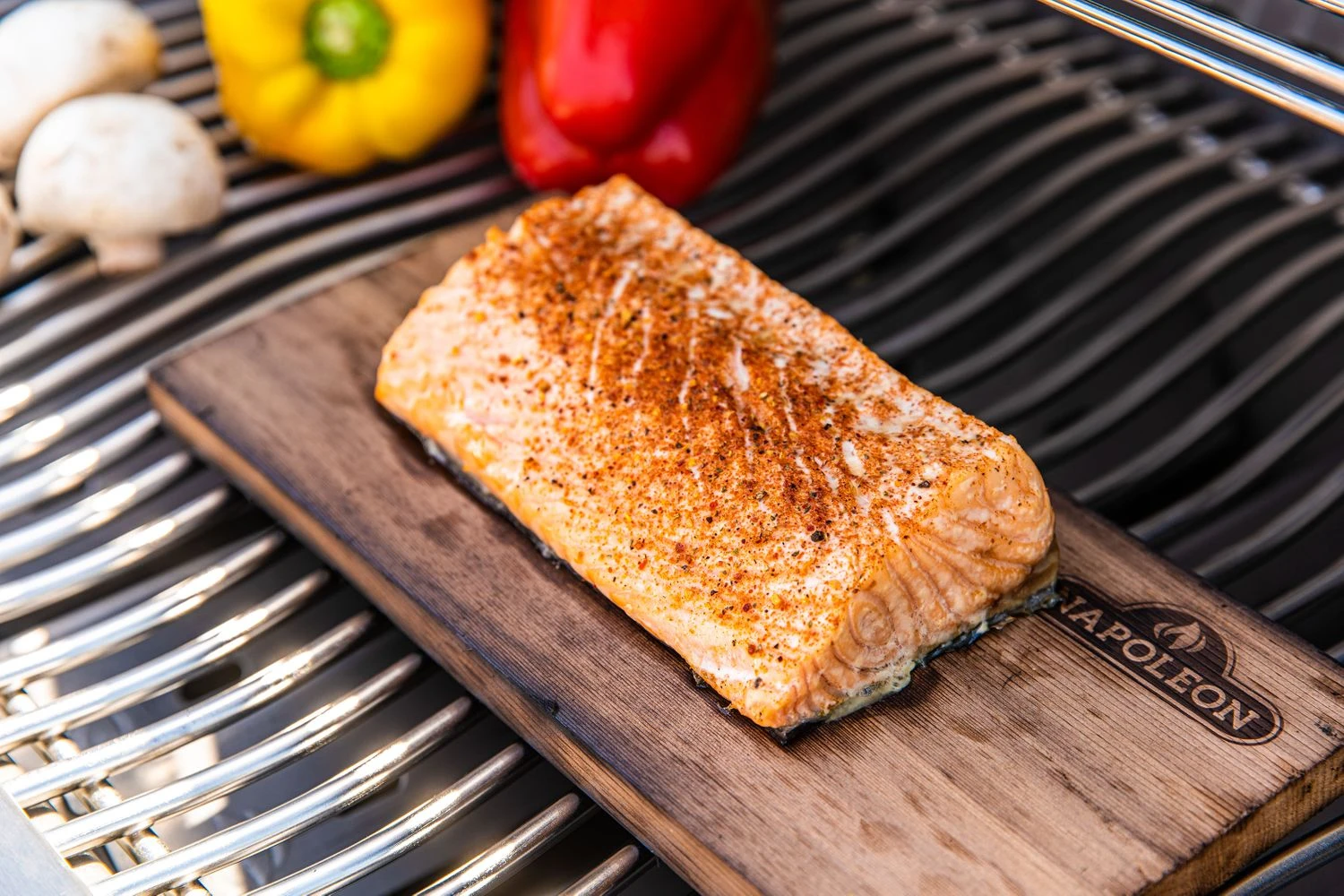 Napoleon Zedernholz Räucherbrett 5 Napoleon Zedernholz Räucherbrett - Image 3