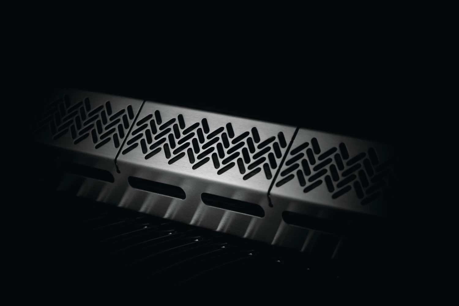 Napoleon Rogue SE 425 Edelstahl Gasgrill Mit Sizzle Zone Und Heckbrenner - Modell 2023 12 Napoleon Rogue SE 425 Edelstahl Gasgrill Mit Sizzle Zone Und Heckbrenner - Modell 2023 - Image 10