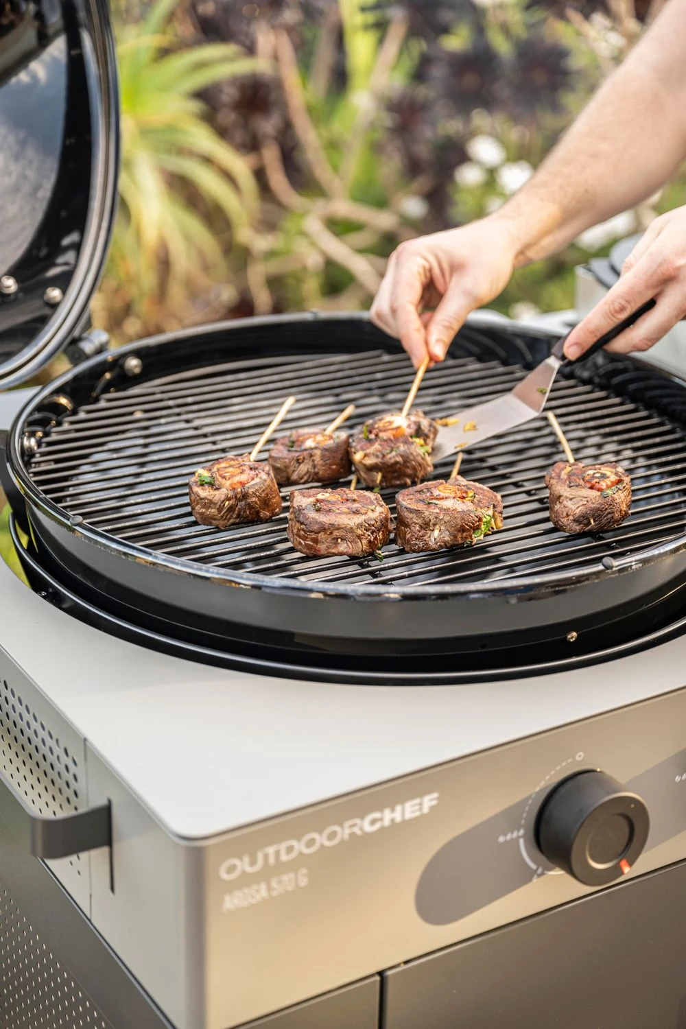 Outdoorchef Gas Kugelgrill Arosa 570 G Evo Grey Steel 9 Outdoorchef Gas Kugelgrill Arosa 570 G Evo Grey Steel - Image 7