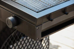 Outdoorchef Gas Kugelgrill Davos 570G Pro Mit Blazing Zone (Infrarotbrenner) & Abdeckhaube 22 Outdoorchef Gas Kugelgrill Davos 570G Pro Mit Blazing Zone (Infrarotbrenner) & Abdeckhaube -Rosles Der Grill Geschaft Outdoorchef Davos Blazing Zone Detail 1