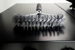 Outdoorchef Triangel Grillbürste Mit Nylonborsten, 41,5 Cm -Rosles Der Grill Geschaft Outdoorchef Triangel Grillbuerste Nylonborsten Nah