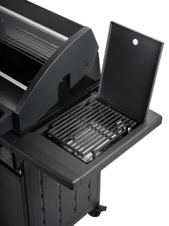 Rösle Gasgrill Magnum PRO G3 - Modell 2023 -Rosles Der Grill Geschaft Roesle Gagsrill Magnum Pro Prime Zone offen2 4