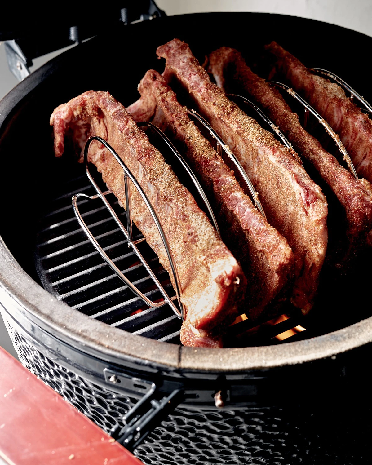 The Bastard Keramikgrill Classic Large - Complete - Schwarz Glänzend - Modell 2023 9 The Bastard Keramikgrill Classic Large - Complete - Schwarz Glänzend - Modell 2023 - Image 7