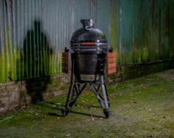 The Bastard Keramikgrill Classic Medium - Complete - Schwarz Glänzend - Modell 2023 -Rosles Der Grill Geschaft The Bastard Classic Medium Complete Kamadogrill