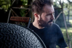 The Bastard Keramikgrill Urban Large - Complete - Schwarz Matt - Modell 2023 27 The Bastard Keramikgrill Urban Large - Complete - Schwarz Matt - Modell 2023 -Rosles Der Grill Geschaft The Bastard Urban Large Keramikgrill matter Look