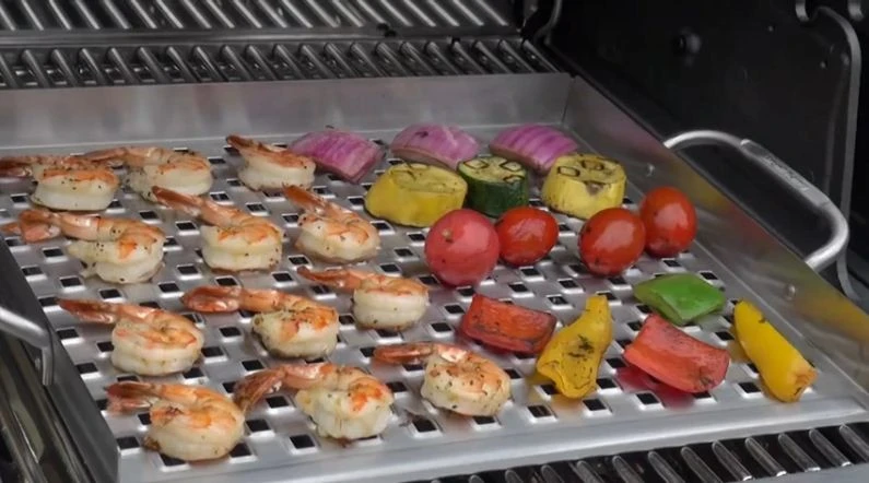 Broil King Topper / Lochblech Edelstahl 5 Broil King Topper / Lochblech Edelstahl - Image 3