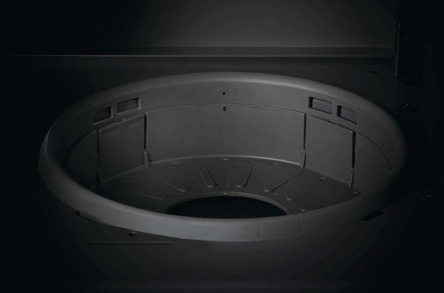 Napoleon Rogue 425 Gasgrill - All Black - Modell 2023 - Inkl. Abdeckhaube Und Grillplatte 14 Napoleon Rogue 425 Gasgrill - All Black - Modell 2023 - Inkl. Abdeckhaube Und Grillplatte - Image 12