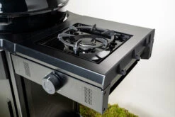Outdoorchef Gas Kugelgrill Davos 570G Pro Mit Cooking Zone (Seitenkocher) & Abdeckhaube 23 Outdoorchef Gas Kugelgrill Davos 570G Pro Mit Cooking Zone (Seitenkocher) & Abdeckhaube -Rosles Der Grill Geschaft outdoorchef davos 570 g pro cooking zone rost hoehenverstellbar