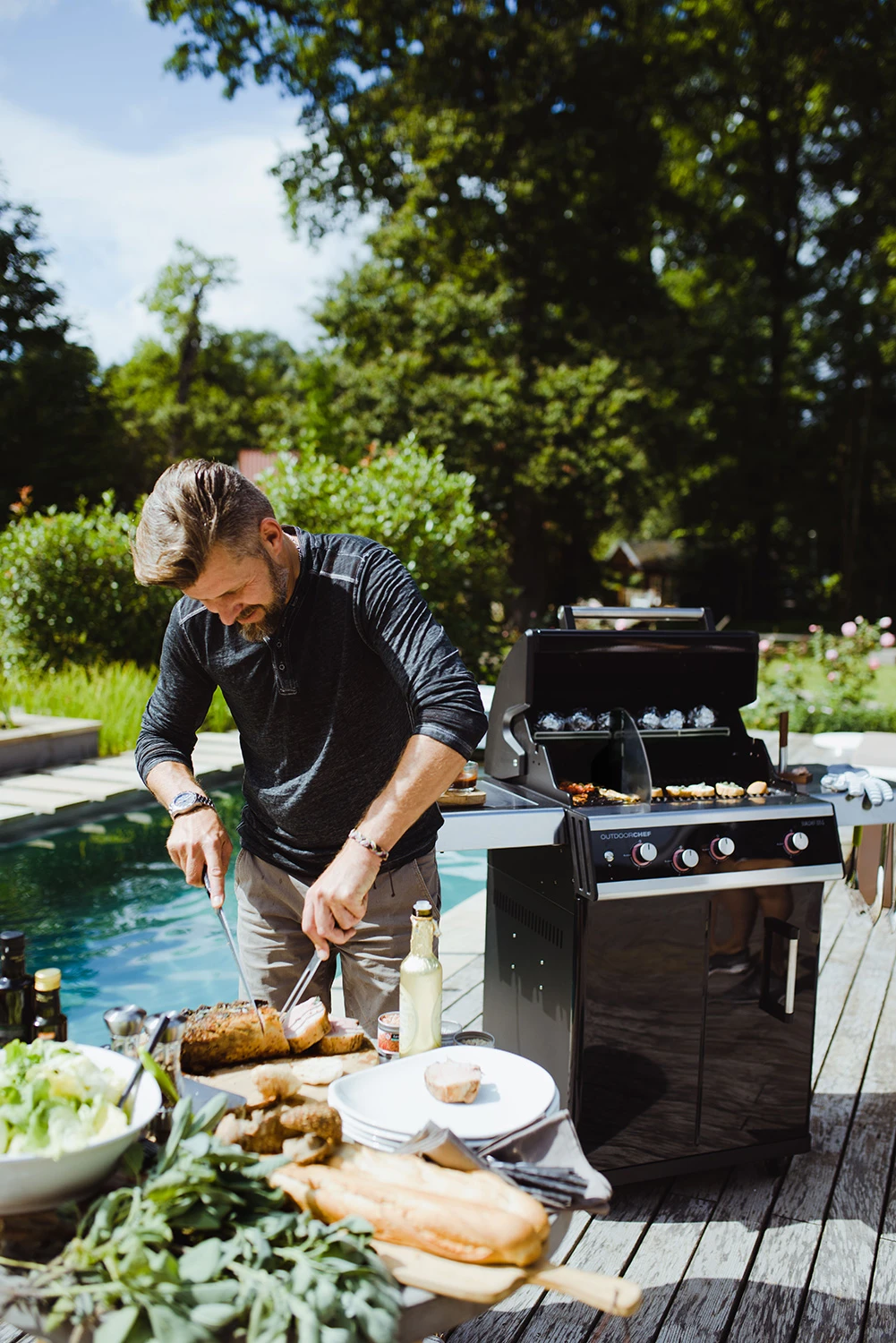 Outdoorchef Dualchef 325 G Gasgrill Mit Seitenkocher + BLAZING ZONE Infrarotbrenner + DGS Gusseisen Grillrost 2 Stk. + DGS Gemüse Grillrost 2 Stk. 13 Outdoorchef Dualchef 325 G Gasgrill Mit Seitenkocher + BLAZING ZONE Infrarotbrenner + DGS Gusseisen Grillrost 2 Stk. + DGS Gemüse Grillrost 2 Stk. - Image 11