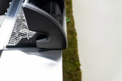 Outdoorchef Dualchef 425 G BZ Gasgrill Mit BLAZING ZONE Infrarotbrenner -Rosles Der Grill Geschaft outdoorchef dualchef 425 g deckel 18 700 16