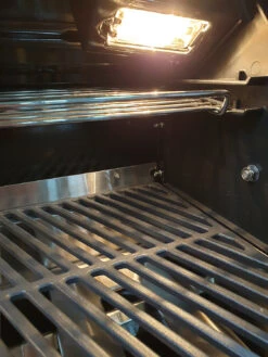 Outdoorchef Dualchef S 425 G Edelstahl Gasgrill Mit Seitenkocher + BLAZING ZONE Infrarotbrenner 25 Outdoorchef Dualchef S 425 G Edelstahl Gasgrill Mit Seitenkocher + BLAZING ZONE Infrarotbrenner -Rosles Der Grill Geschaft outdoorchef dualchef beleuchtung