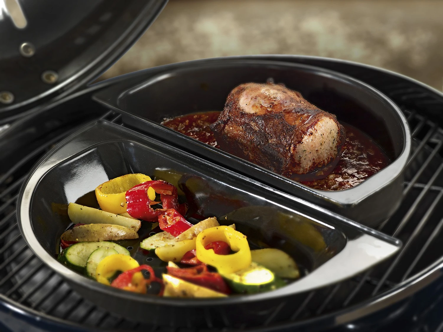 Outdoorchef Gourmet Halbmond Kochset / Grillschalen Porzellanemailliert / 2 Teilig 5 Outdoorchef Gourmet Halbmond Kochset / Grillschalen Porzellanemailliert / 2 Teilig - Image 3