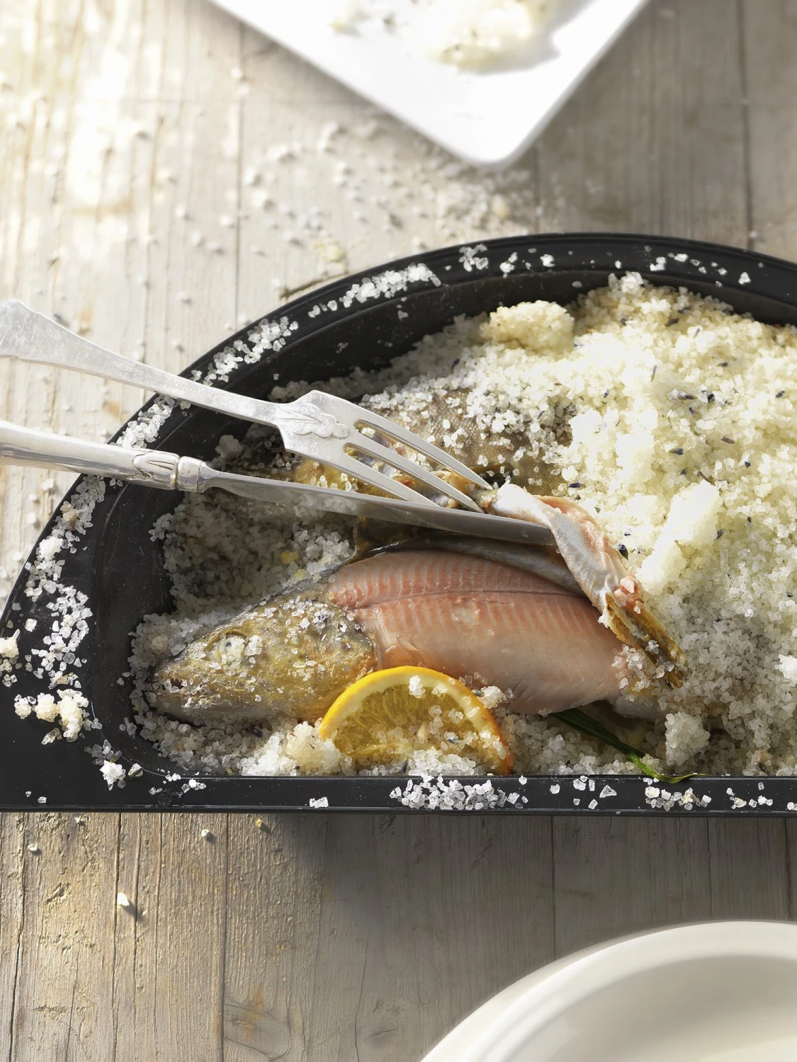 Outdoorchef Gourmet Halbmond Kochset / Grillschalen Porzellanemailliert / 2 Teilig 7 Outdoorchef Gourmet Halbmond Kochset / Grillschalen Porzellanemailliert / 2 Teilig - Image 5